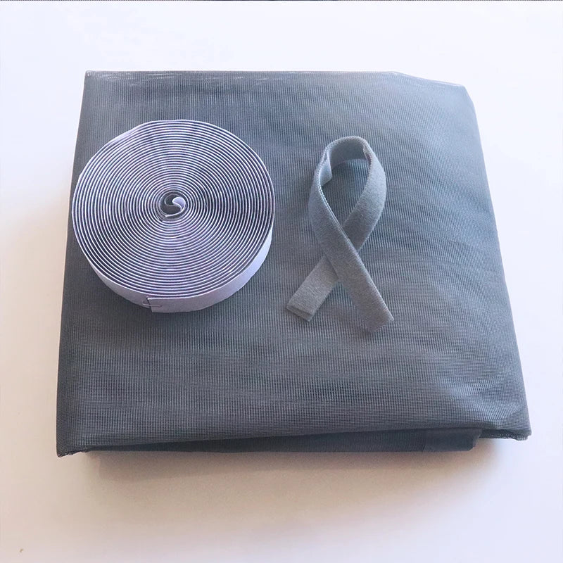 Grijze magnetische hordeur op maat